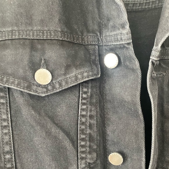 Long black denim jacket - Picture 6 of 6